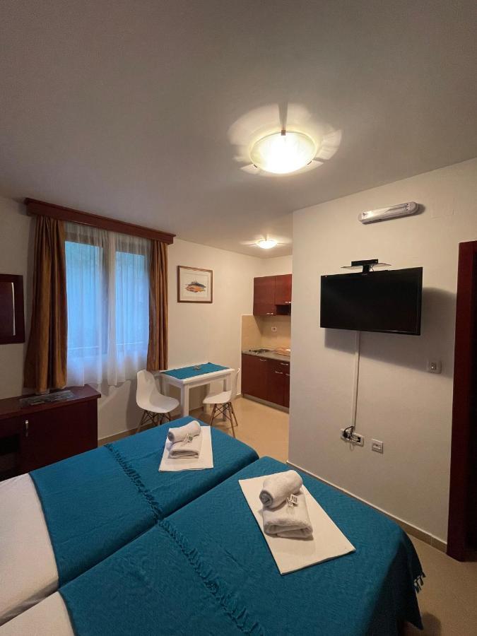 Apartments Krapina Lux Будва Екстериор снимка