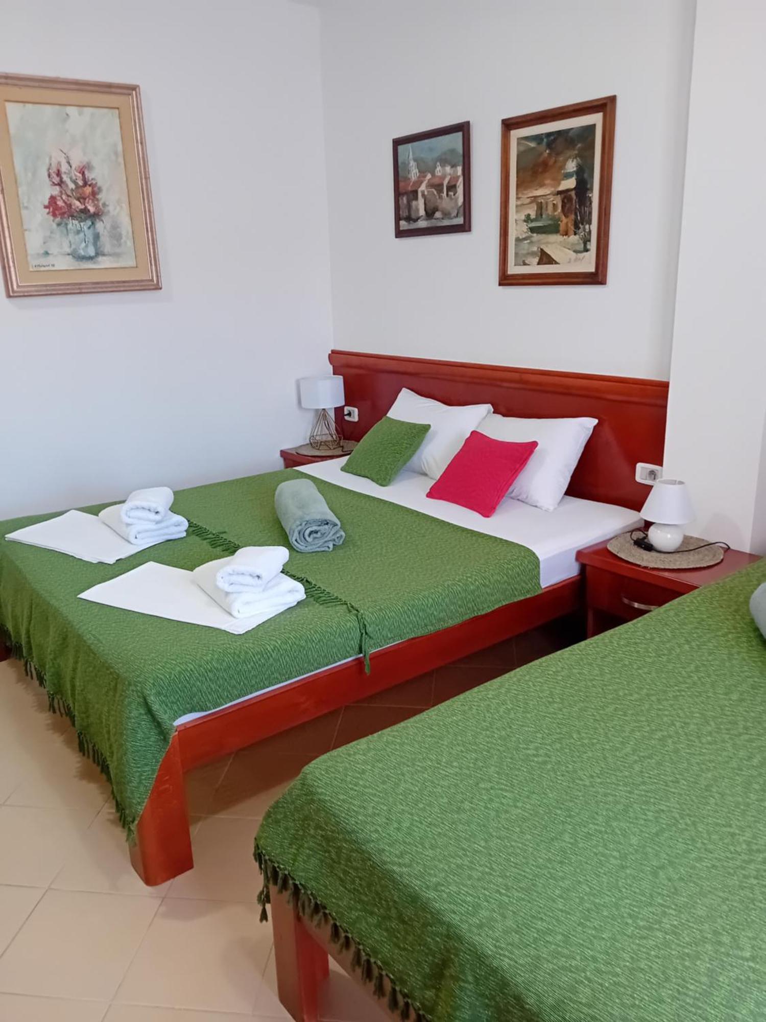 Apartments Krapina Lux Будва Екстериор снимка