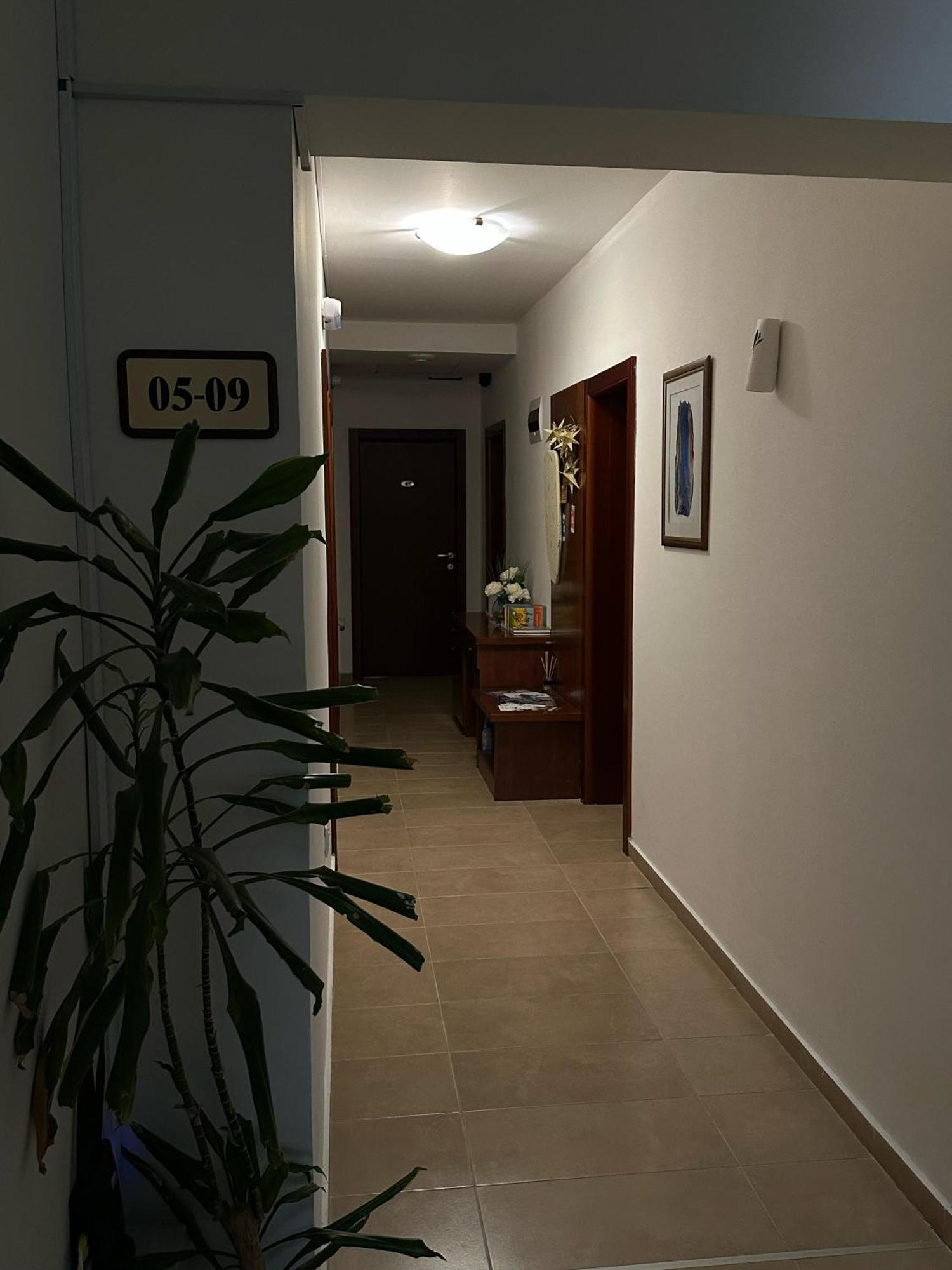 Apartments Krapina Lux Будва Екстериор снимка